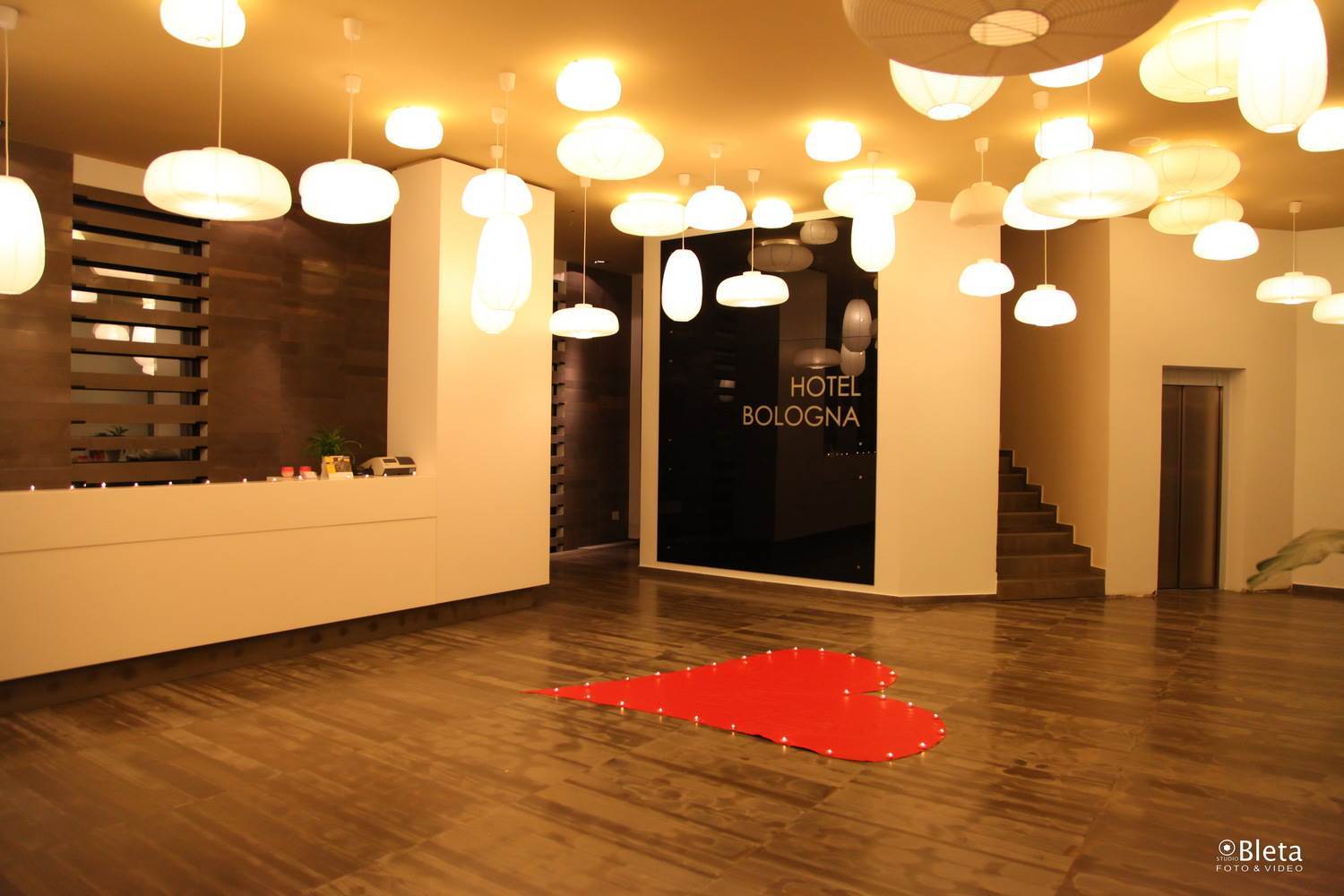 Hotel Bologna Vlore Luaran gambar