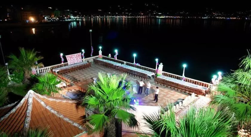 Hotel Bologna Vlore Luaran gambar