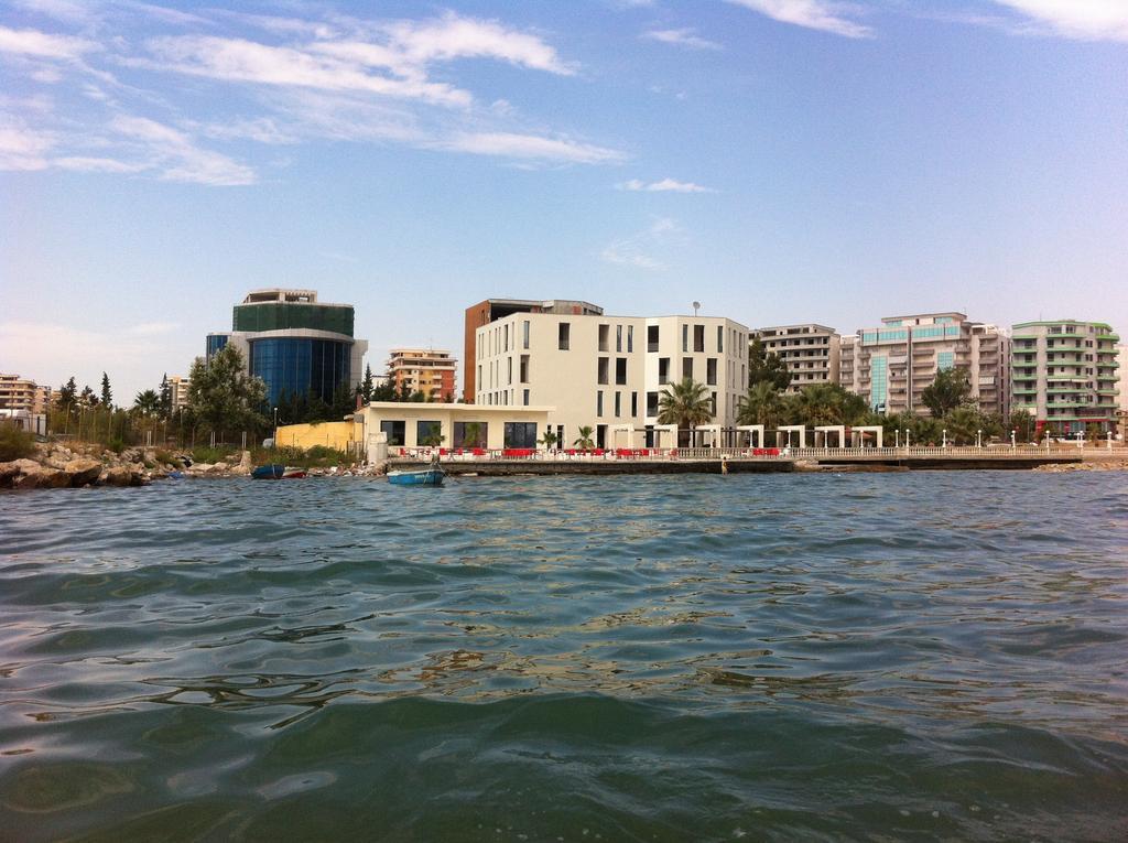 Hotel Bologna Vlore Luaran gambar